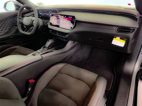 Used 2025 Dodge Charger R/T Scat Pack w/ Track Pack image 22