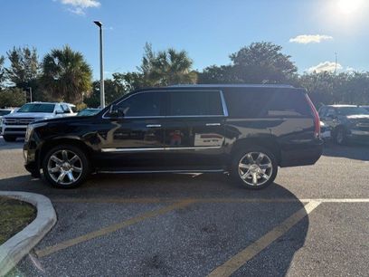Used 2020 Cadillac Escalade ESV Luxury