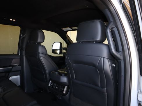 New 2026 Ford F250 Platinum AWD/4WD image 43