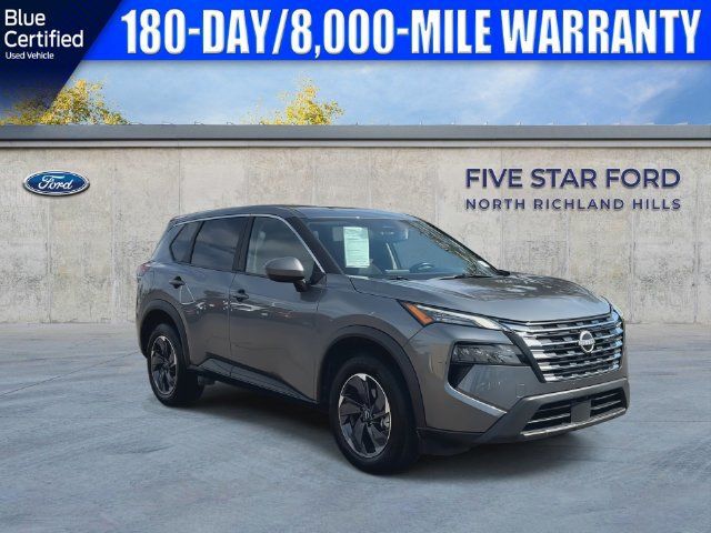 Used 2025 Nissan Rogue SV FWD image 2