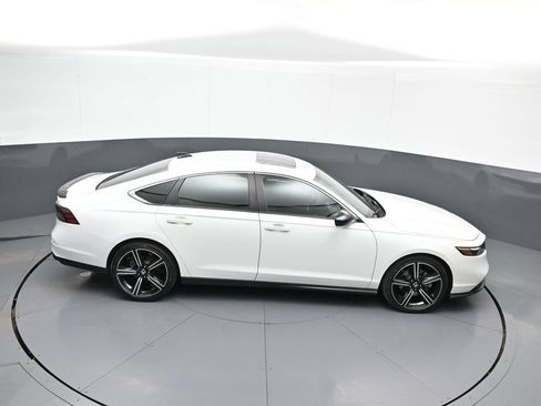 Certified 2023 Honda Accord Sport image 36