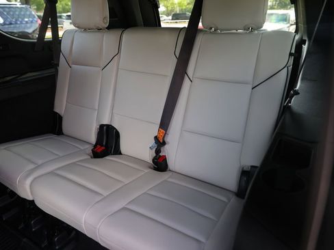 Used 2023 Cadillac Escalade ESV Sport w/ LPO, ONYX Package image 28