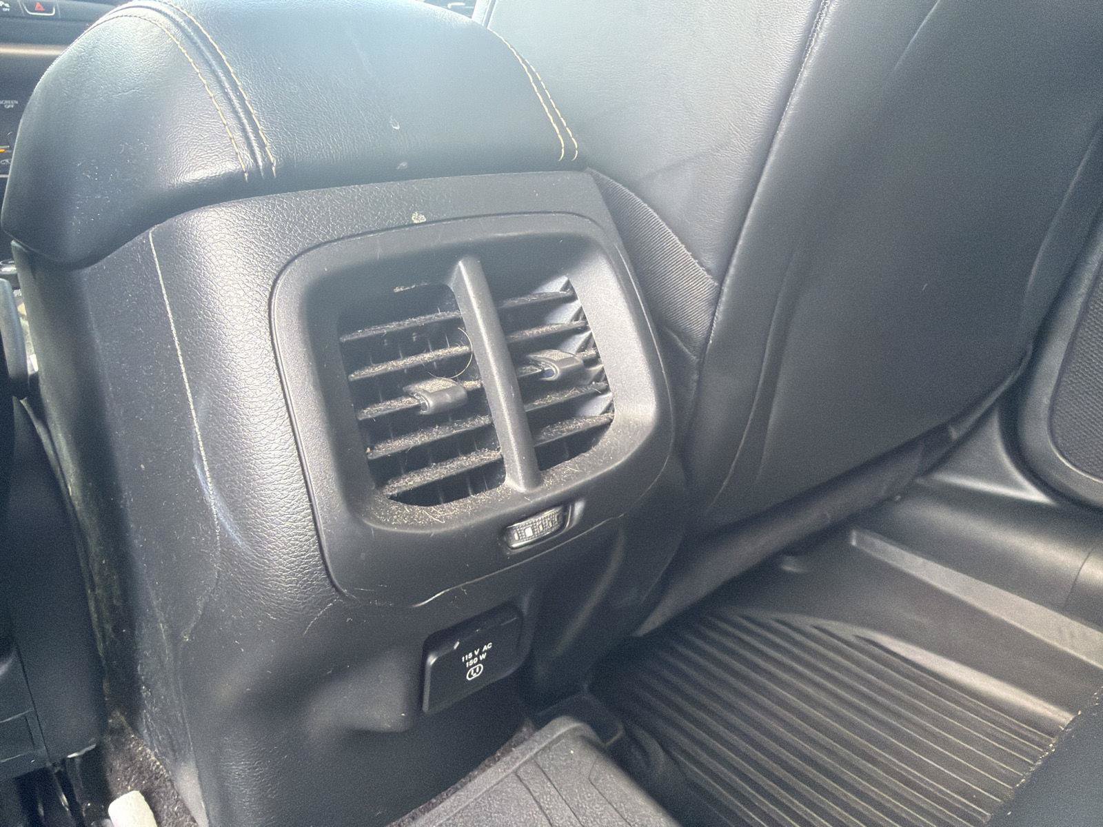 Used 2018 Jeep Cherokee Limited AWD/4WD image 28