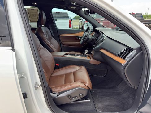 Used 2020 Volvo XC90 T6 Inscription AWD/4WD image 12