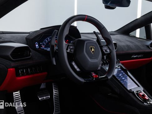 Used 2023 Lamborghini Huracan Tecnica RWD image 29