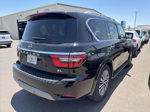 Used 2024 Nissan Armada SL w/ Captain's Chairs Package RWD image 2