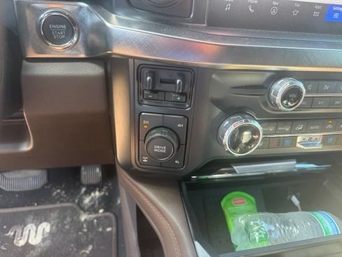 Used 2024 Ford F250 King Ranch w/ FX4 Off-Road Package AWD/4WD image 23