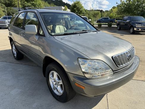 Used 2003 Lexus RX 300 2WD w/ Premium Plus Value Pkg image 7