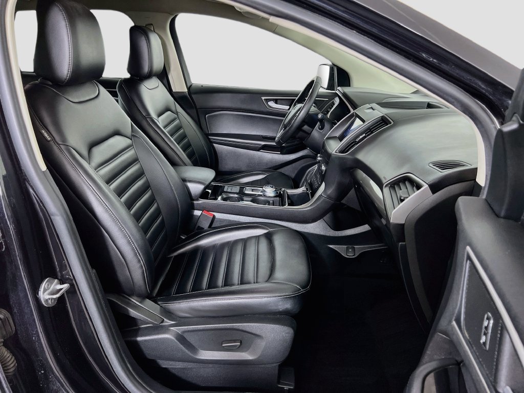 Certified 2020 Ford Edge SEL w/ Convenience Package AWD/4WD image 28