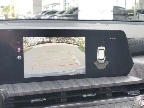 Certified 2023 Kia Telluride EX w/ EX Captain's Chair Package FWD image 25