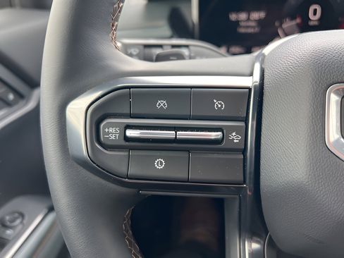 Used 2025 GMC Acadia AT4 w/ LPO, Floor Liner Package image 19