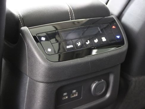 Used 2023 INFINITI QX60 Luxe w/ Cargo Package FWD image 32