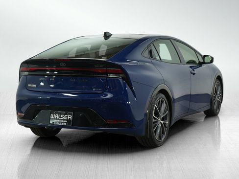 Used 2024 Toyota Prius XLE image 5