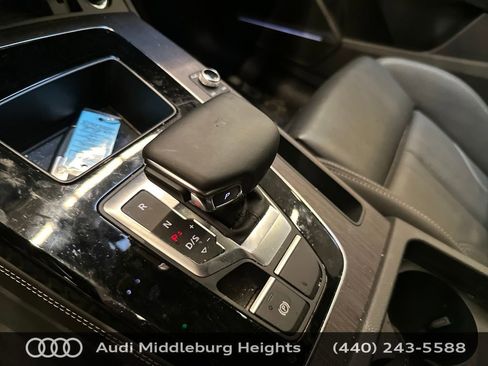 Certified 2025 Audi Q5 2.0T Premium Plus w/ Premium Plus Package image 29