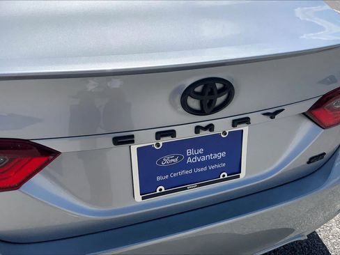 Used 2023 Toyota Camry SE FWD image 31