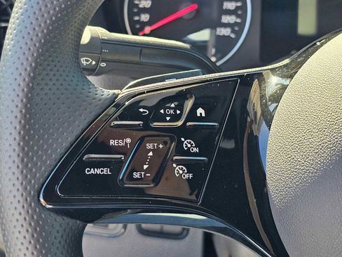 Used 2025 Mercedes-Benz Sprinter 2500 image 23