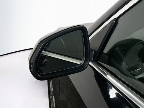 Used 2025 BMW X1 xDrive28i AWD/4WD image 16