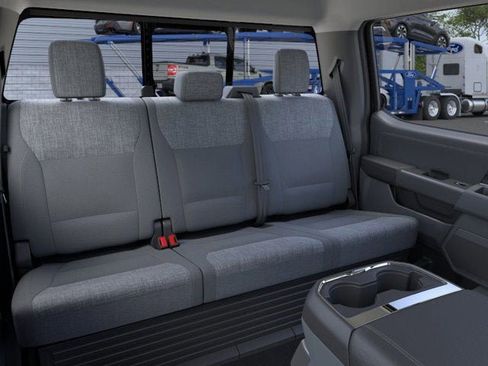 New 2026 Ford F250 XLT w/ XLT Premium Package image 11