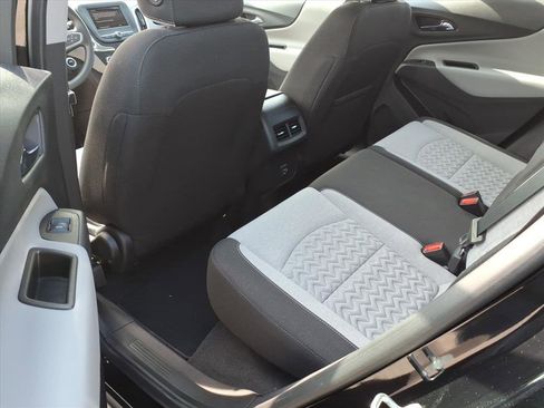 Used 2023 Chevrolet Equinox LS w/ Driver Confidence II Package image 31