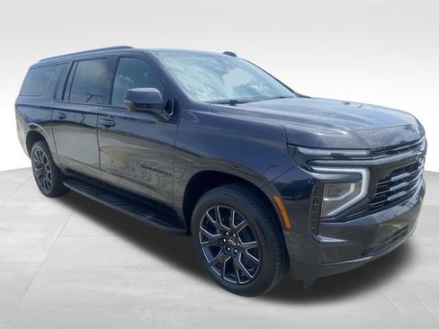 New 2026 Chevrolet Suburban RST w/ Advanced Technology Package AWD/4WD image 7