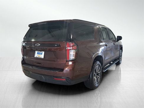 Used 2023 Chevrolet Suburban Z71 image 5
