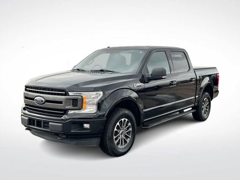 Used 2018 Ford F150 XLT w/ Equipment Group 302A Luxury image 4