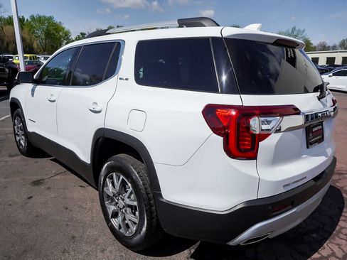 Used 2023 GMC Acadia SLE w/ Driver Convenience Package AWD/4WD image 4