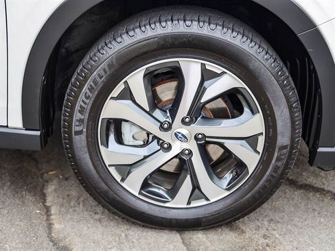 Used 2022 Subaru Outback Touring XT AWD/4WD image 12
