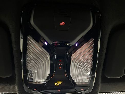 Used 2021 BMW X6 xDrive40i image 38