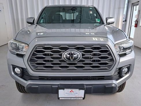 Used 2021 Toyota Tacoma TRD Off-Road AWD/4WD image 3