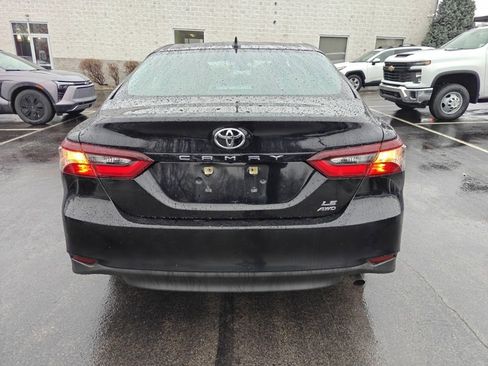 Used 2023 Toyota Camry LE image 4