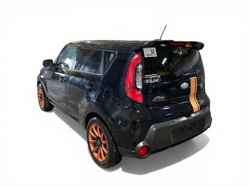 Used 2014 Kia Soul + image 3