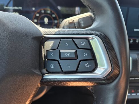 Used 2025 Ford Mustang Premium RWD image 14
