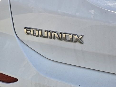 Used 2022 Chevrolet Equinox LT image 12