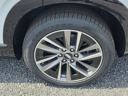 New 2026 Cadillac Vistiq Sport AWD/4WD image 12