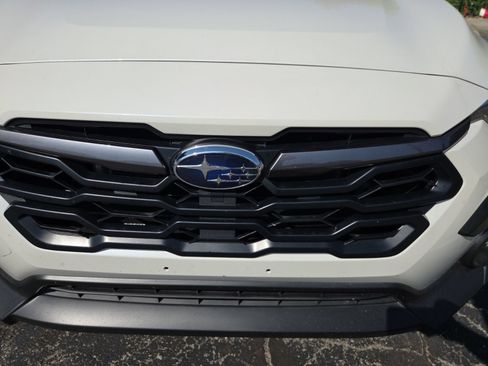 Used 2024 Subaru Crosstrek 2.0i Premium AWD/4WD image 7