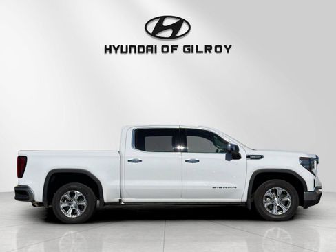 Used 2025 GMC Sierra 1500 SLT RWD image 6