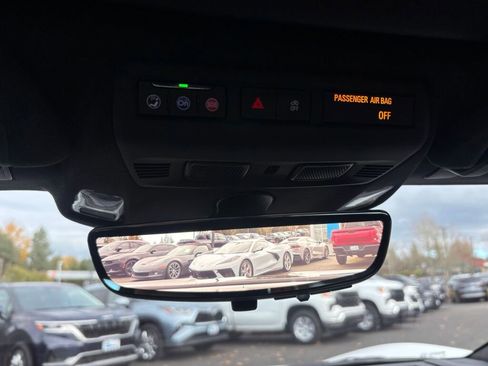 Used 2020 Chevrolet Corvette Stingray Premium Cpe w/ 3LT Preferred Equipment Group image 24