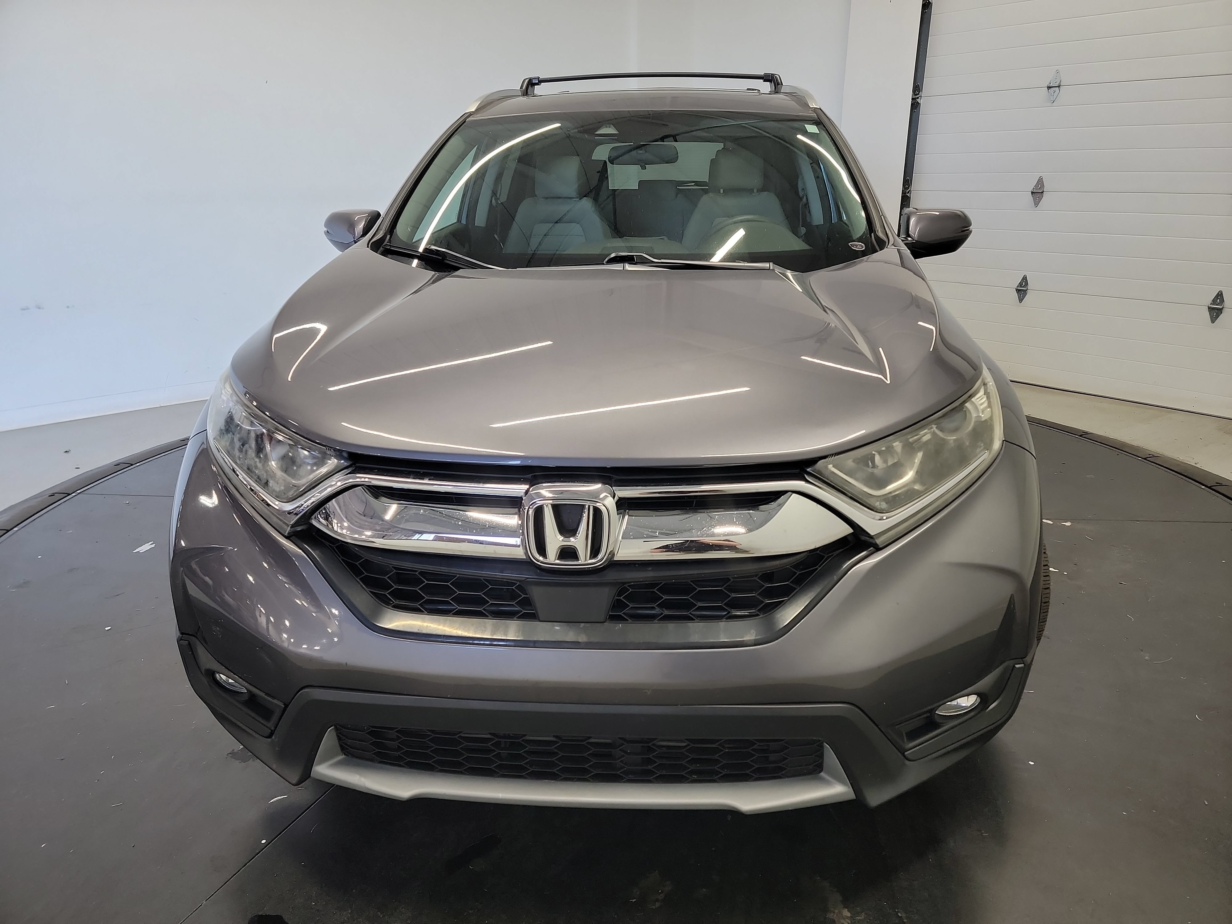 Used 2017 Honda CR-V EX image 2