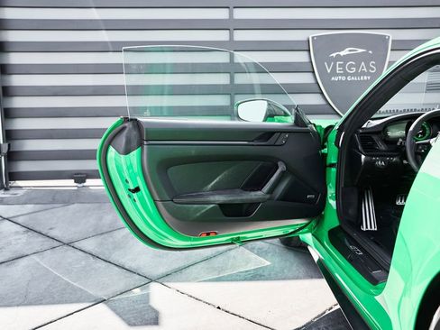 Used 2023 Porsche 911 GT3 image 28