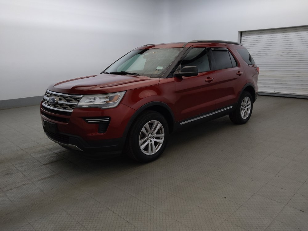 Used 2018 Ford Explorer XLT AWD/4WD image 2