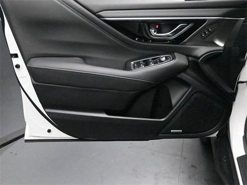 Certified 2025 Subaru Outback Touring XT w/ Tech Package 3 image 20