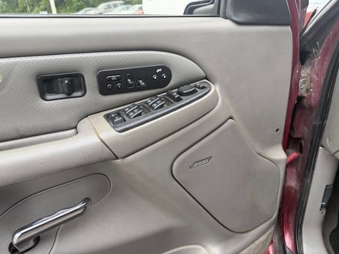 Used 2004 Cadillac Escalade EXT AWD/4WD image 16