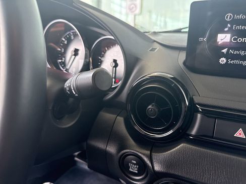 Used 2024 MAZDA MX-5 Miata Sport image 23
