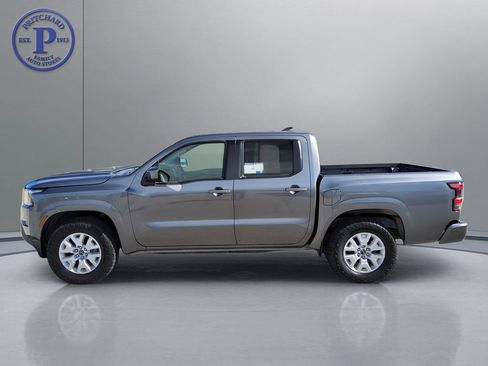 Used 2022 Nissan Frontier SV RWD image 4