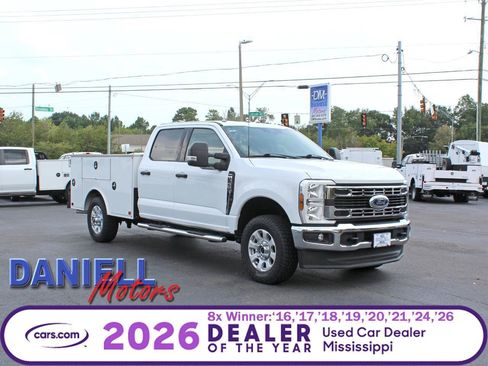 Used 2024 Ford F250 XLT w/ FX4 Off-Road Package AWD/4WD image 1