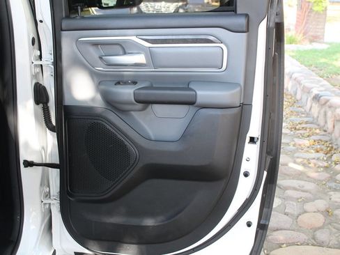 Used 2021 RAM 1500 Big Horn AWD/4WD image 17