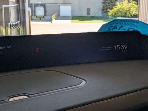 New 2025 Lincoln Navigator Reserve image 22