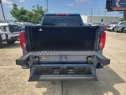 Used 2025 GMC Sierra 1500 Denali Ultimate AWD/4WD image 8