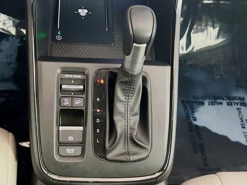 Used 2026 Honda CR-V EX-L image 17